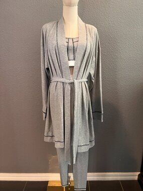 FABLETICS WAFFLE KNIT 3 PIECE LOUNGE SET - LEGGINGS SPORTS BRA & ROBE - NWT - S